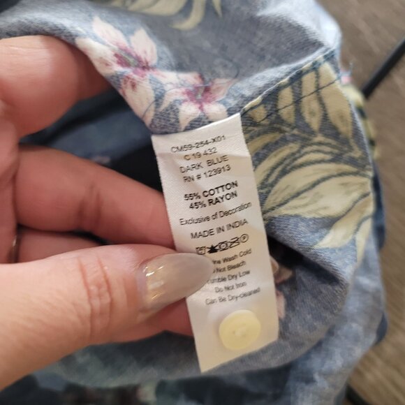 Jachs New York wpmens blue Floral Short Sleeve Button-Down Shirt Size M - Picture 5 of 6